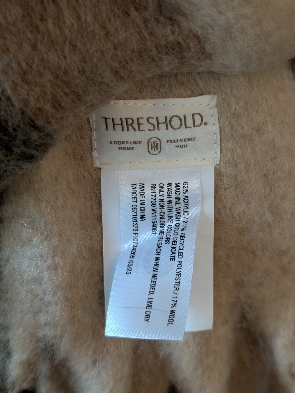 Threshold Camel Fringe Throw Blanket 50" X 60"‎ - Picture 3 of 6
